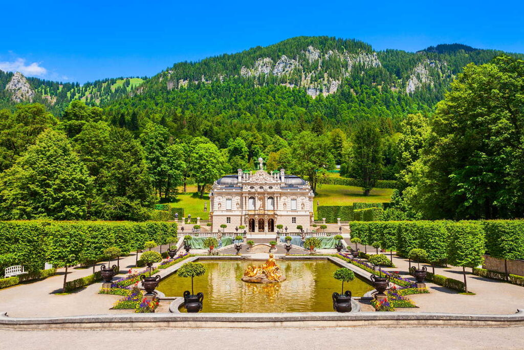 Entdecke das märchenhafte Schloss Linderhof